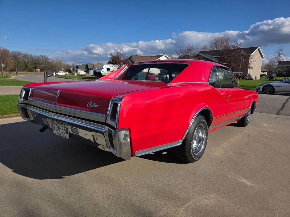 1967 Oldsmobile Cutlass Supreme - Image 13 of 31