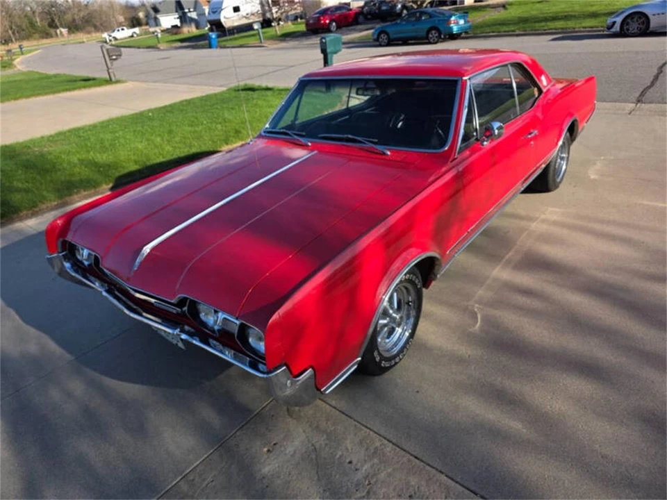 1967 Oldsmobile Cutlass Supreme - Image 3 of 31