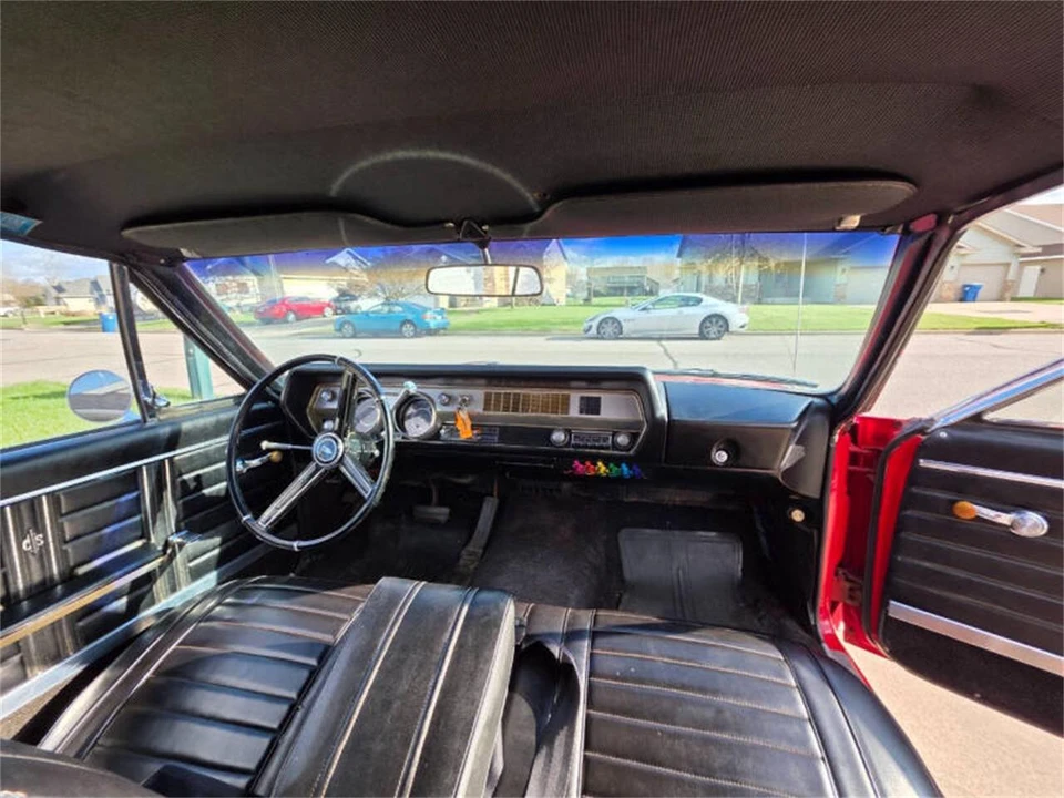 1967 Oldsmobile Cutlass Supreme - Image 6 of 31