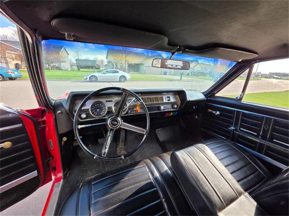 1967 Oldsmobile Cutlass Supreme - Image 22 of 31