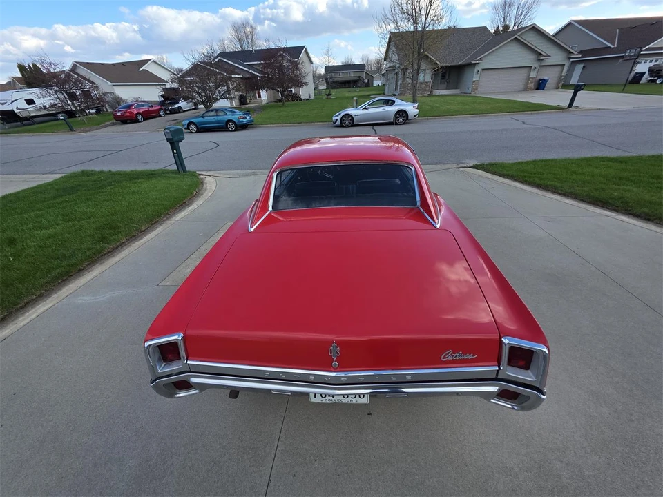 1967 Oldsmobile Cutlass Supreme - Image 16 of 31