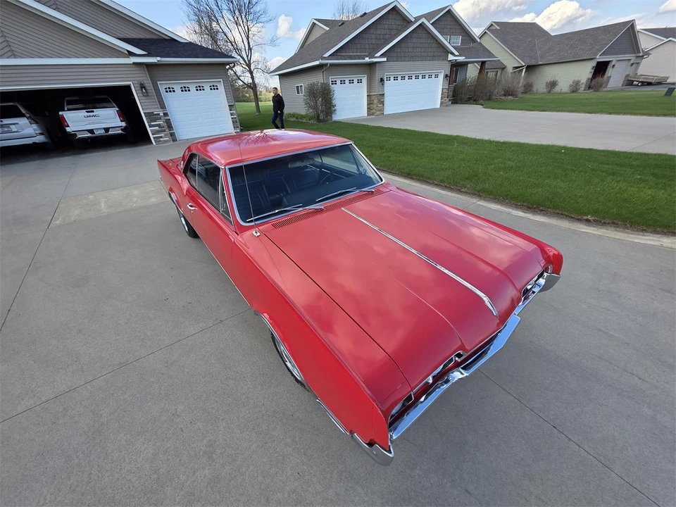 1967 Oldsmobile Cutlass Supreme - Image 21 of 31