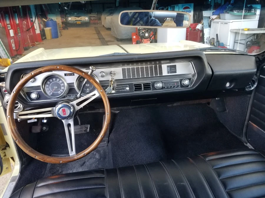 1967 Oldsmobile Cutlass Supreme - Image 3 of 10