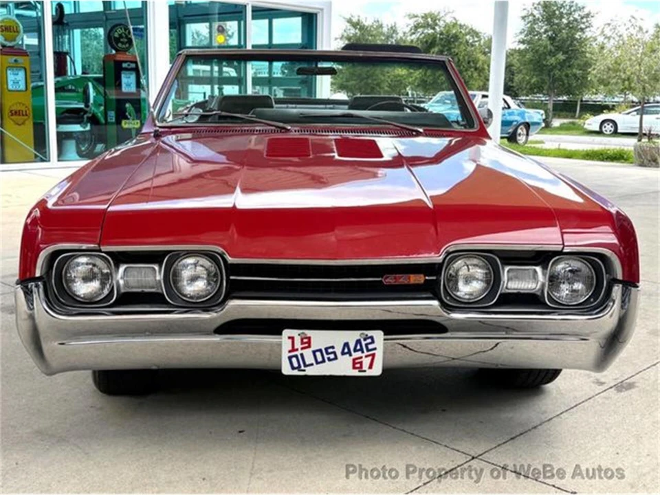 1967 Oldsmobile Cutlass Supreme - Image 2 of 10