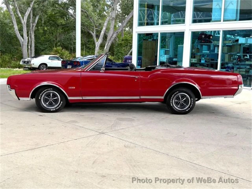 1967 Oldsmobile Cutlass Supreme - Image 10 of 10