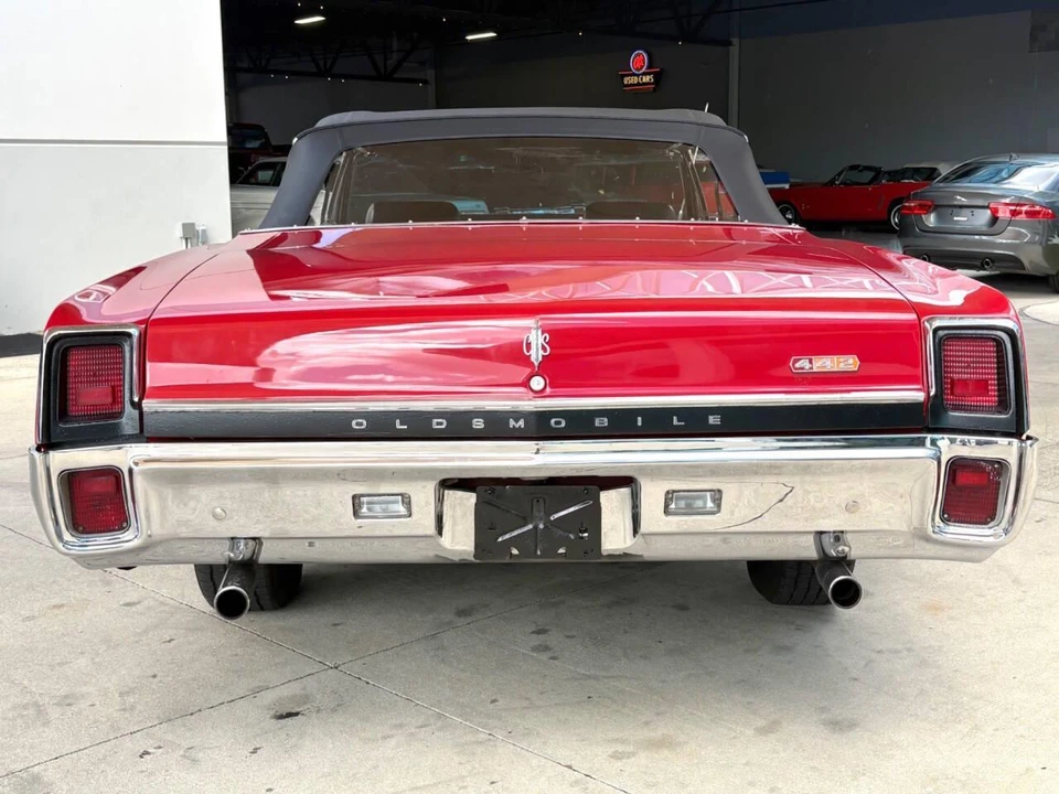 1967 Oldsmobile Cutlass Supreme - Image 22 of 31