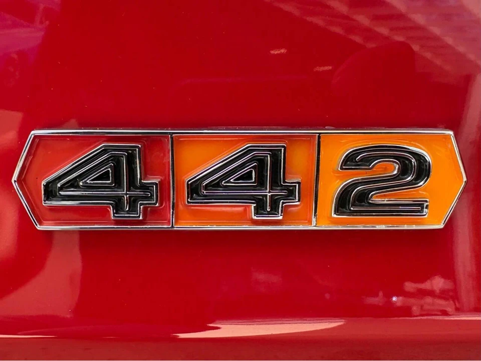 1967 Oldsmobile Cutlass Supreme - Image 27 of 31