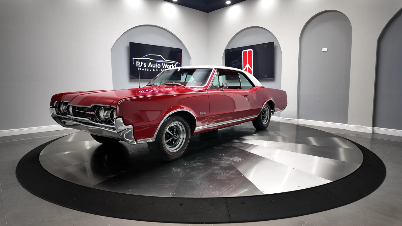 1967 Oldsmobile Cutlass 2nd Gen - Image 2 of 31