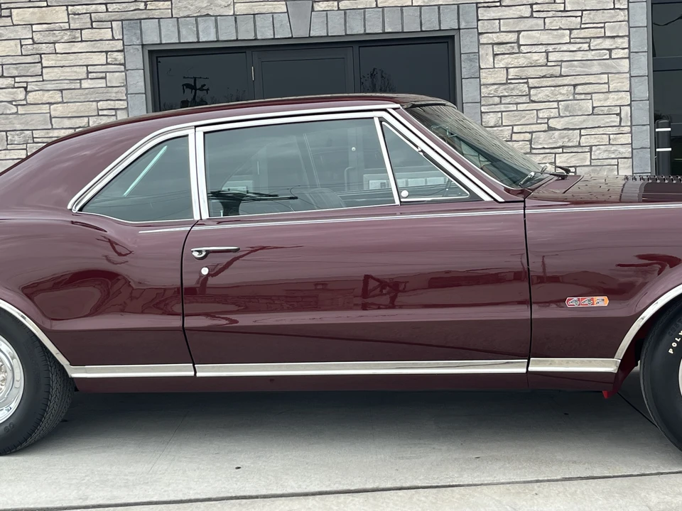 1967 Oldsmobile Cutlass Supreme - Image 26 of 31