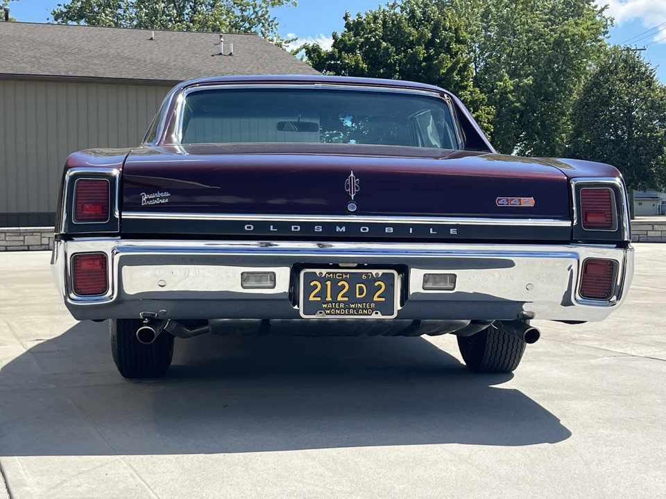 1967 Oldsmobile Cutlass Supreme - Image 6 of 31