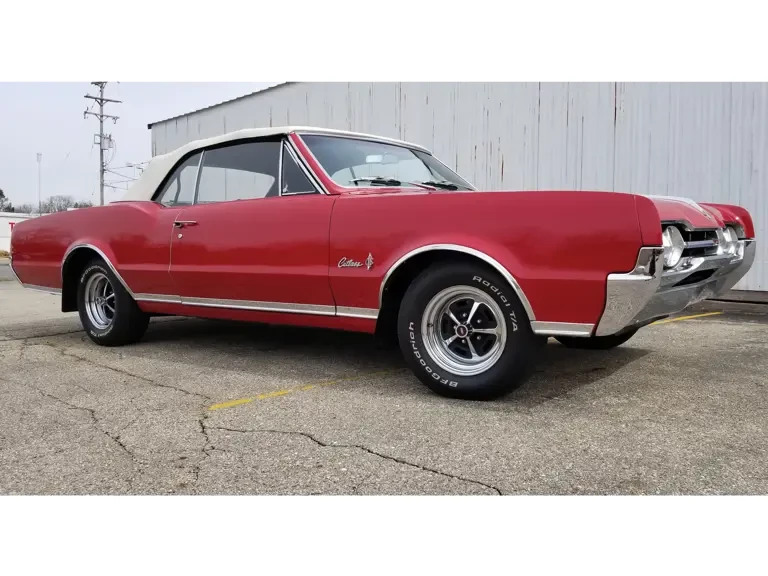 1967 Oldsmobile Cutlass Supreme - Image 2 of 20