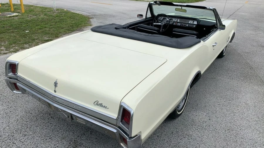 1967 Oldsmobile Cutlass Supreme - Image 3 of 12