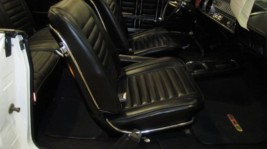 1967 Oldsmobile Cutlass Supreme - Image 5 of 12