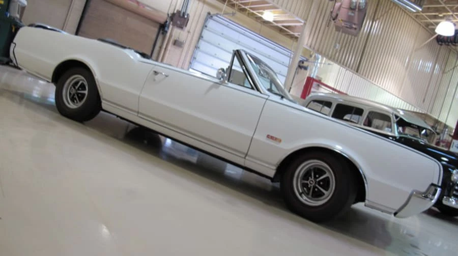 1967 Oldsmobile Cutlass Supreme - Image 12 of 12