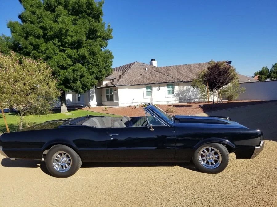 1967 Oldsmobile Cutlass Supreme - Image 2 of 11