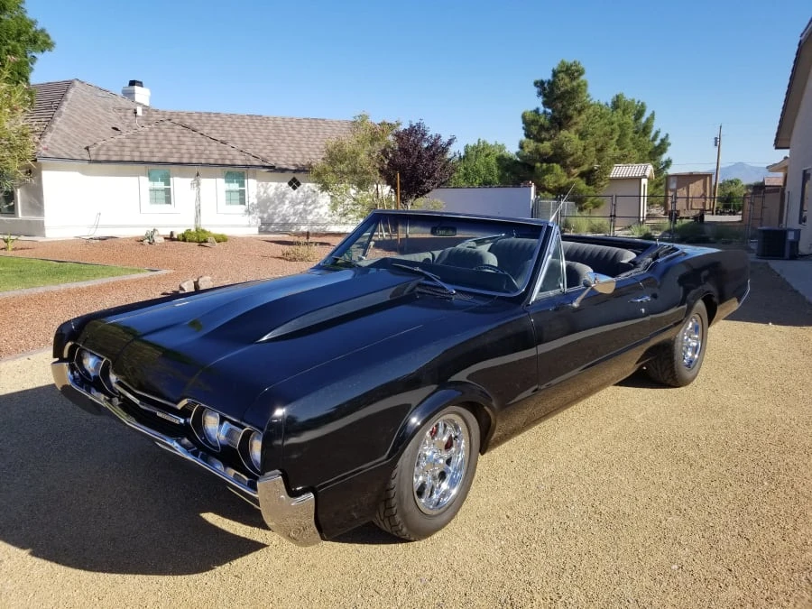1967 Oldsmobile Cutlass Supreme - Image 9 of 11