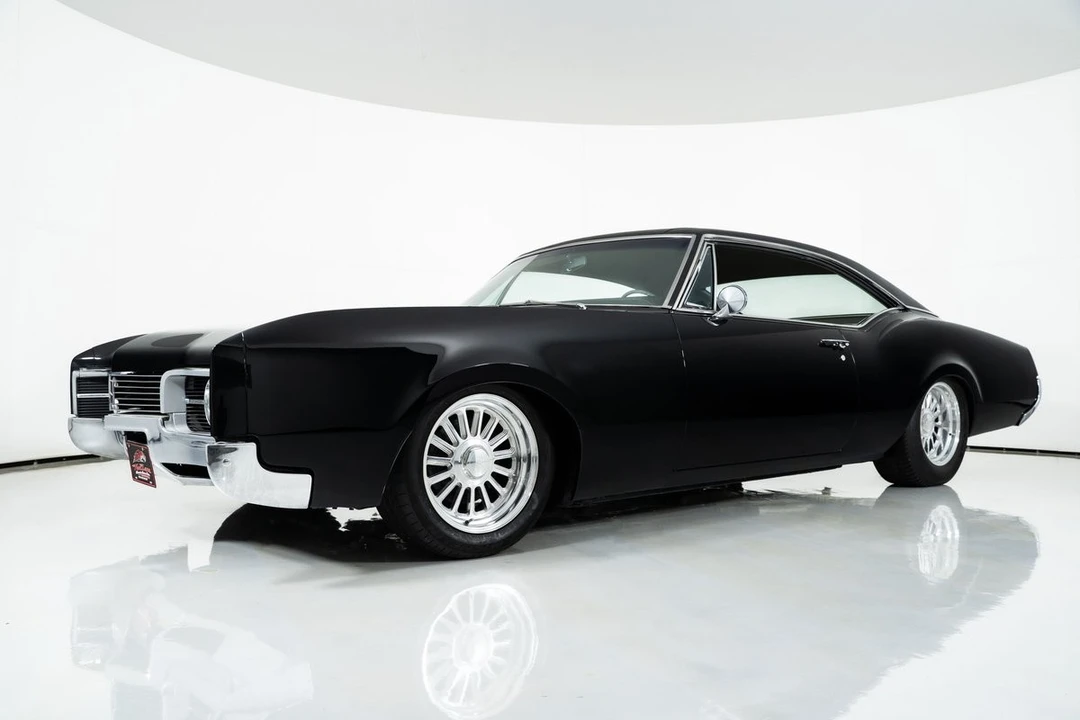 1967 Oldsmobile 88 - Image 5 of 12
