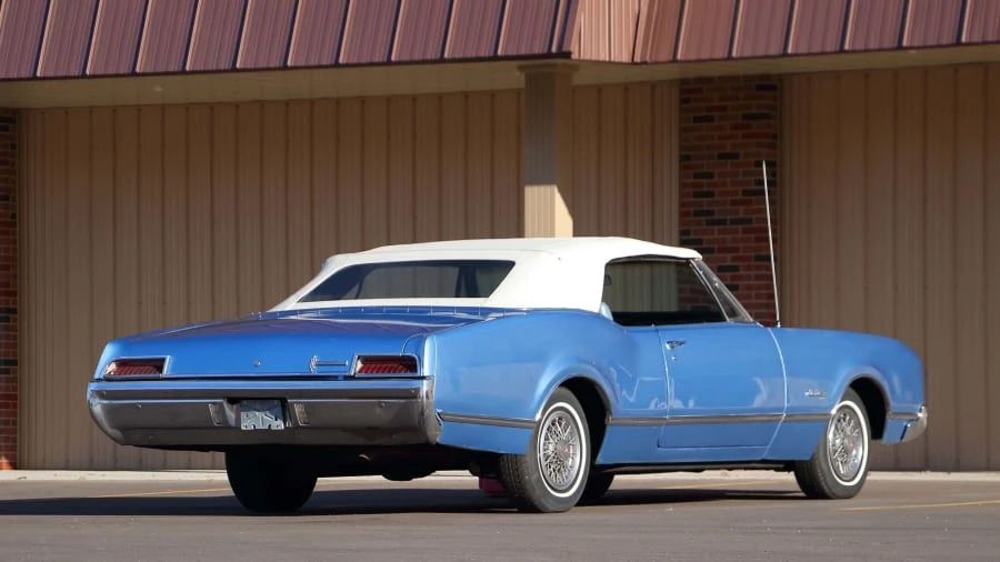 1967 Oldsmobile 88 - Image 3 of 12