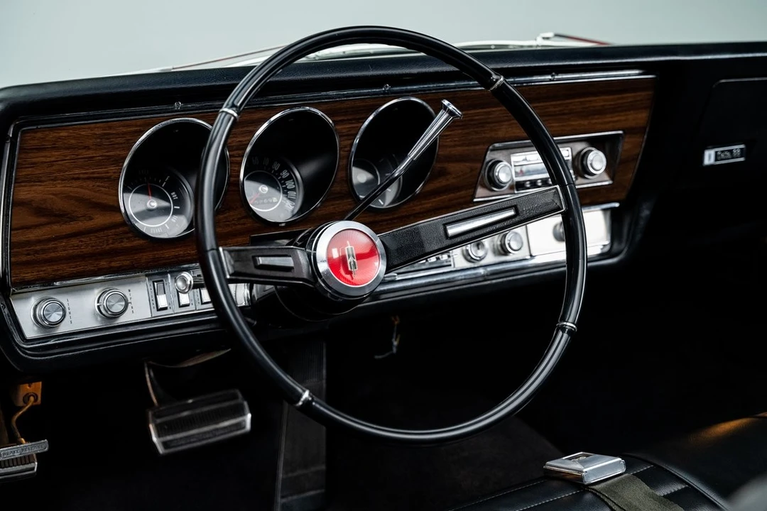 1967 Oldsmobile 88 - Image 4 of 21