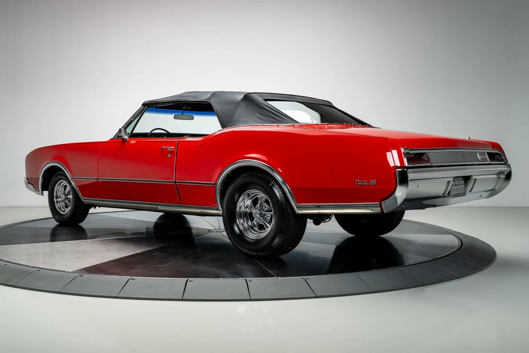 1967 Oldsmobile 88 - Image 26 of 31