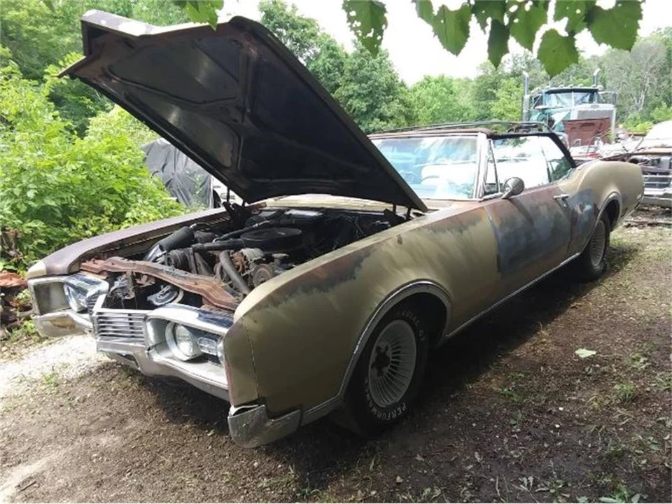 1967 Oldsmobile 88 - Image 11 of 21