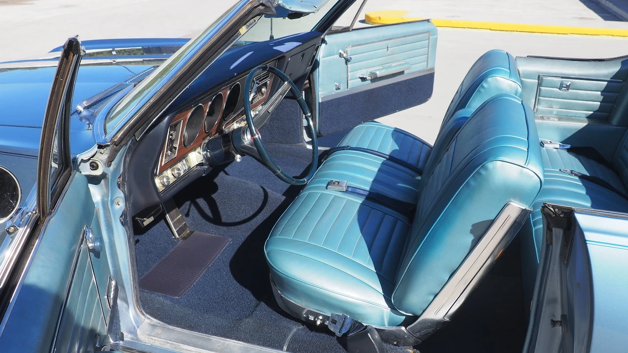 1967 Oldsmobile 88 - Image 4 of 13