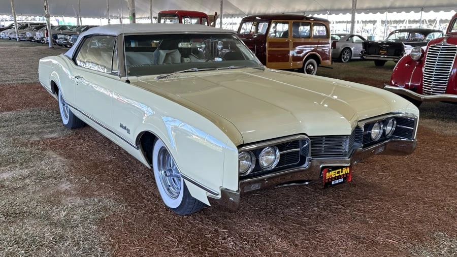 1967 Oldsmobile 88 - Image 3 of 6