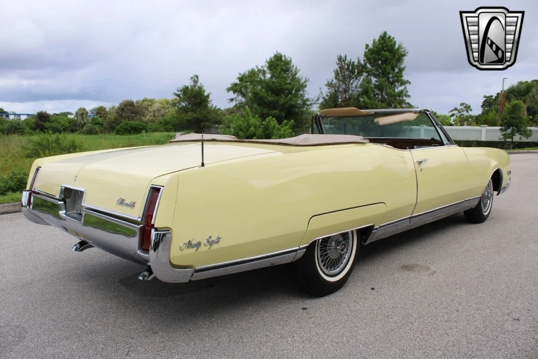 1967 Oldsmobile 98 - Image 10 of 21