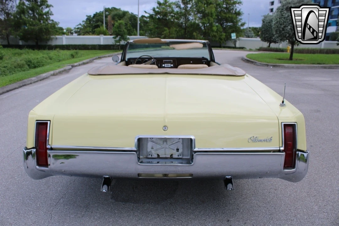 1967 Oldsmobile 98 - Image 9 of 21