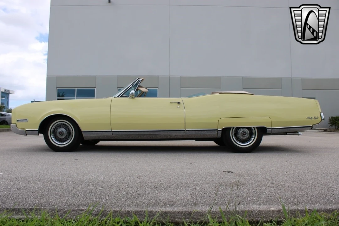 1967 Oldsmobile 98 - Image 7 of 21