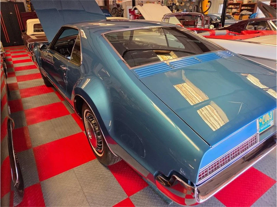 1967 Oldsmobile Toronado - Image 21 of 30