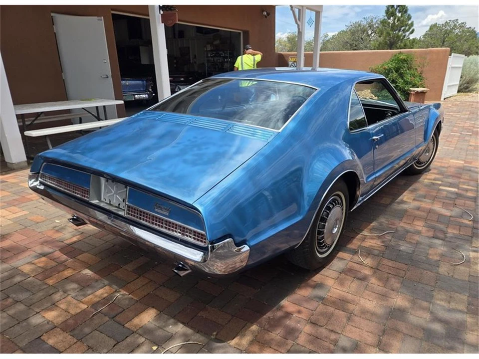 1967 Oldsmobile Toronado - Image 17 of 30