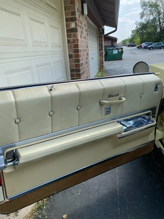 1967 Oldsmobile Toronado - Image 16 of 21