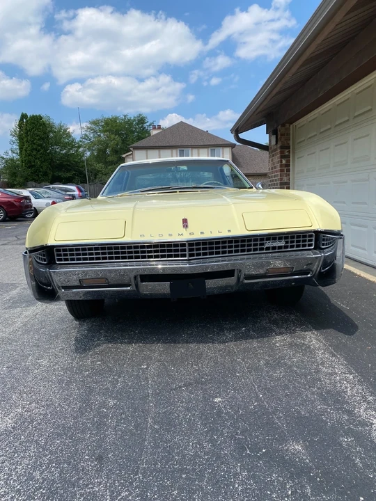 1967 Oldsmobile Toronado - Image 2 of 21