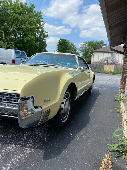 1967 Oldsmobile Toronado - Image 3 of 21