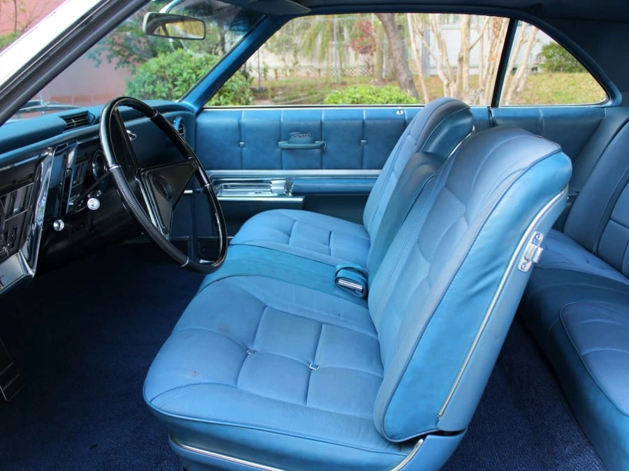 1967 Oldsmobile Toronado - Image 6 of 12