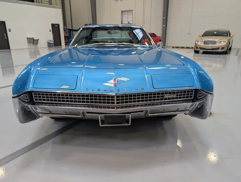 1967 Oldsmobile Toronado - Image 8 of 15