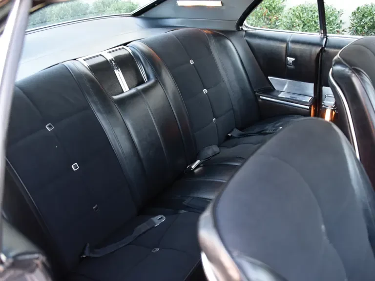 1967 Oldsmobile Toronado - Image 9 of 31
