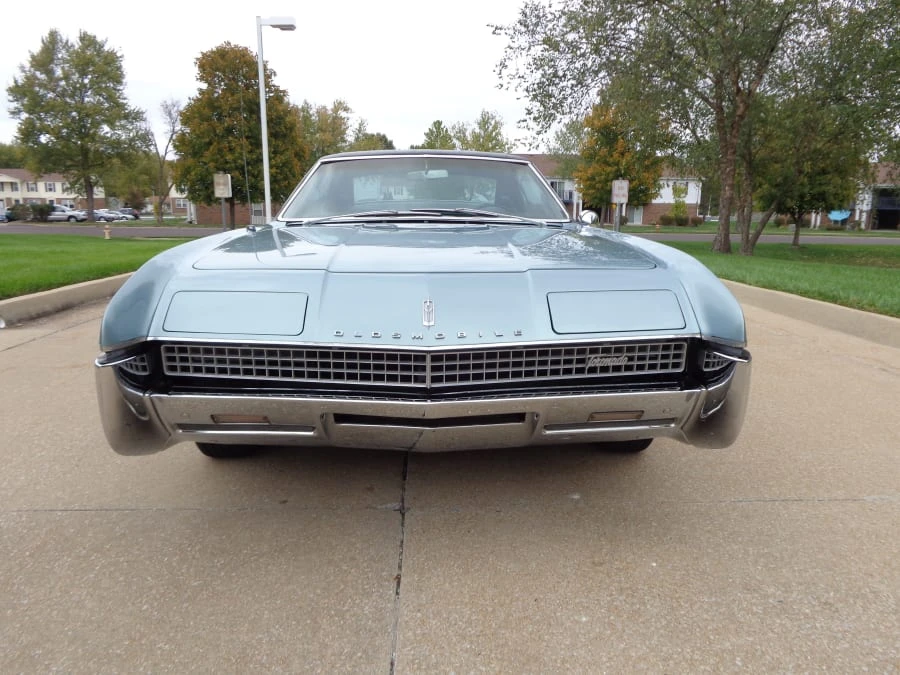 1967 Oldsmobile Toronado - Image 10 of 11