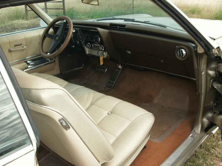 1967 Oldsmobile Toronado - Image 4 of 6