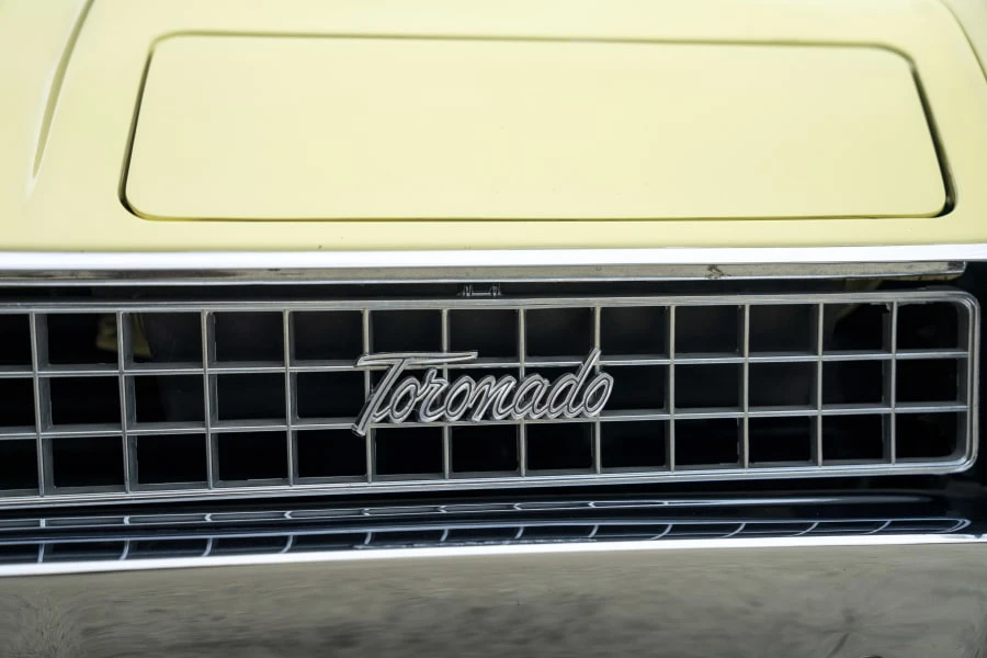 1967 Oldsmobile Toronado - Image 10 of 31