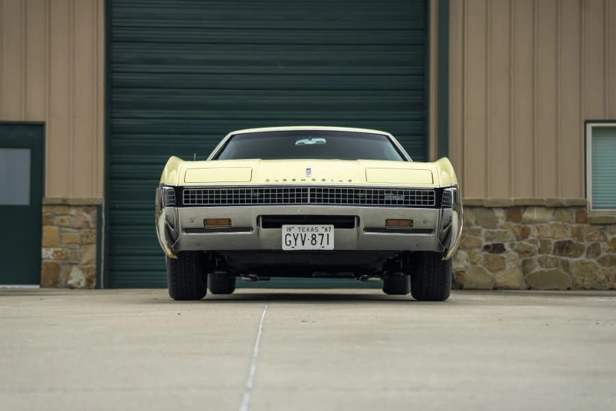 1967 Oldsmobile Toronado - Image 31 of 31