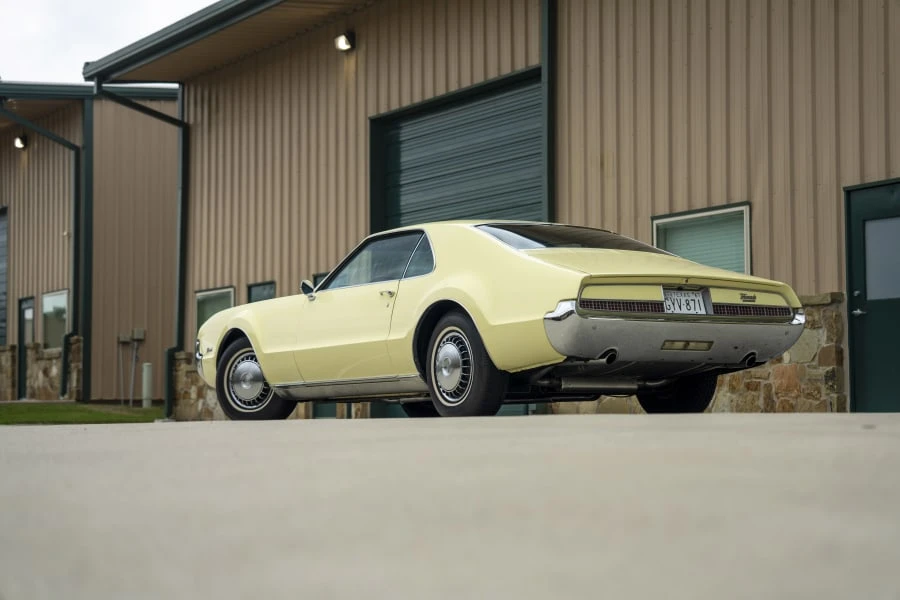 1967 Oldsmobile Toronado - Image 27 of 31