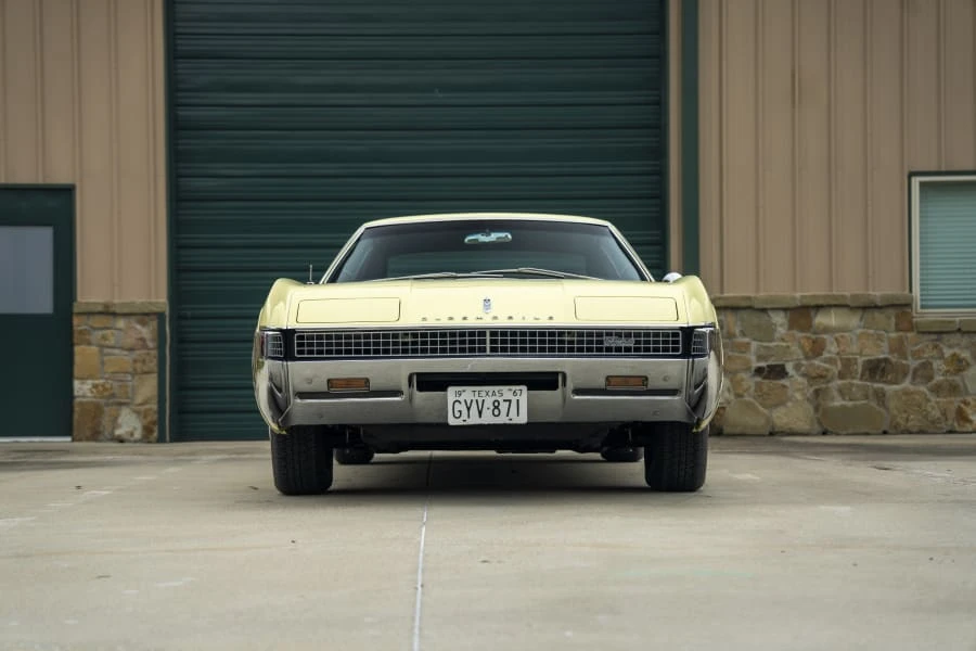 1967 Oldsmobile Toronado - Image 30 of 31