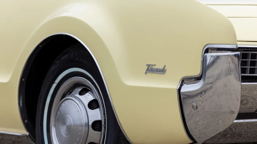 1967 Oldsmobile Toronado - Image 17 of 31