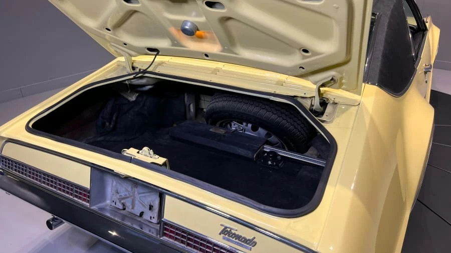 1967 Oldsmobile Toronado - Image 22 of 25