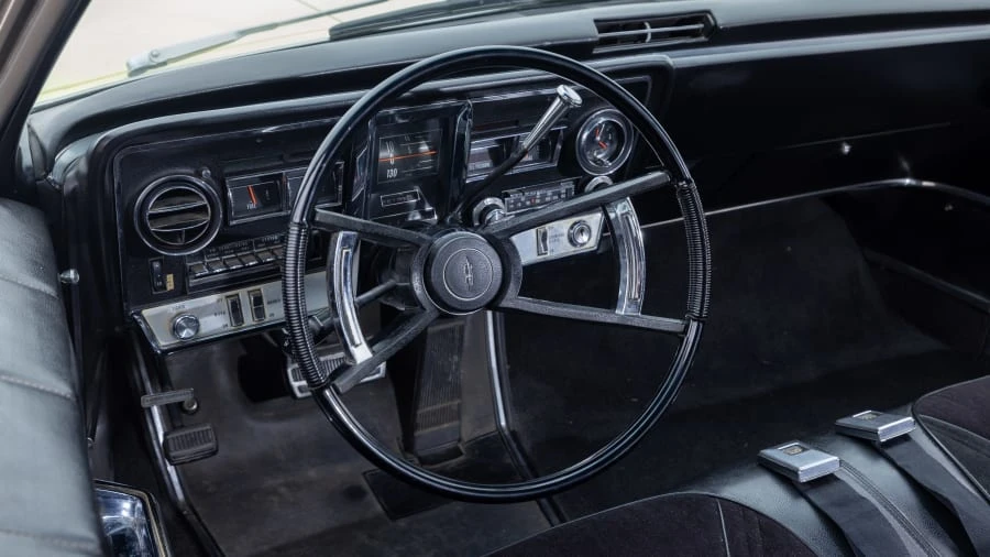 1967 Oldsmobile Toronado - Image 25 of 31