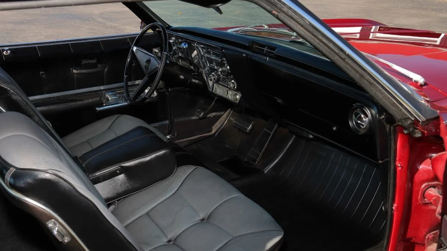 1967 Oldsmobile Toronado - Image 16 of 24