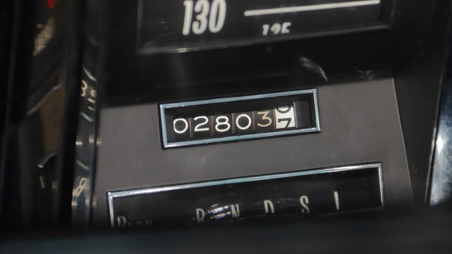 1967 Oldsmobile Toronado - Image 17 of 24