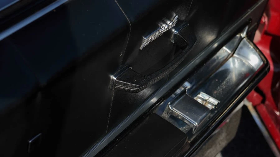 1967 Oldsmobile Toronado - Image 19 of 24